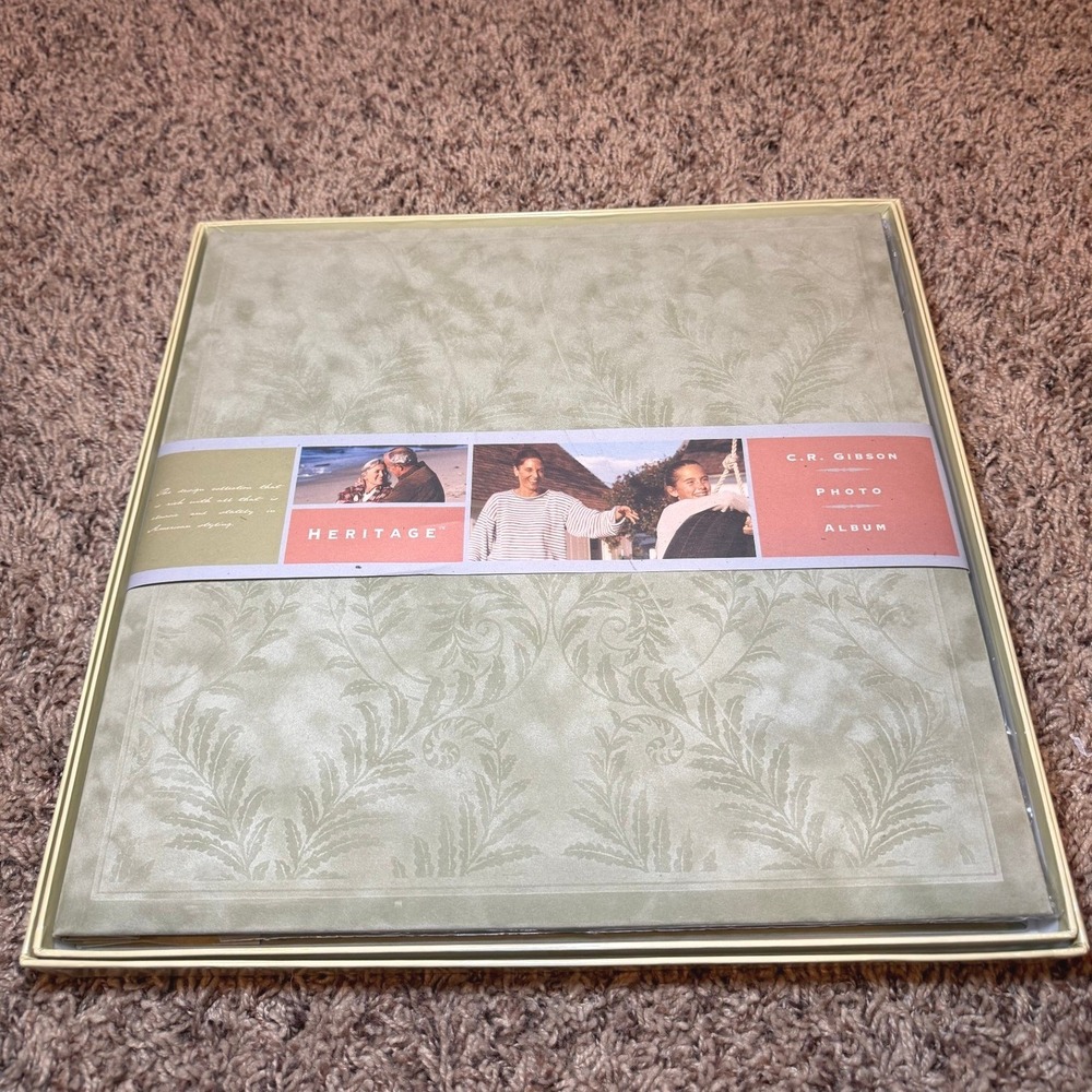 New C.R. Gibson Heritage Stamped Fern Magnetic Scrapbook Album P45-2468 in Box